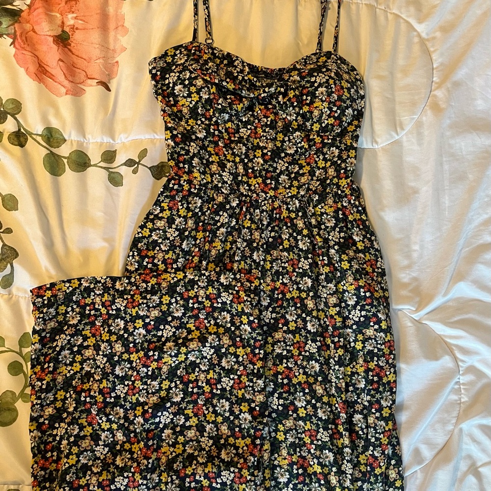 Sleeveless Floral Capri Jumpsuit